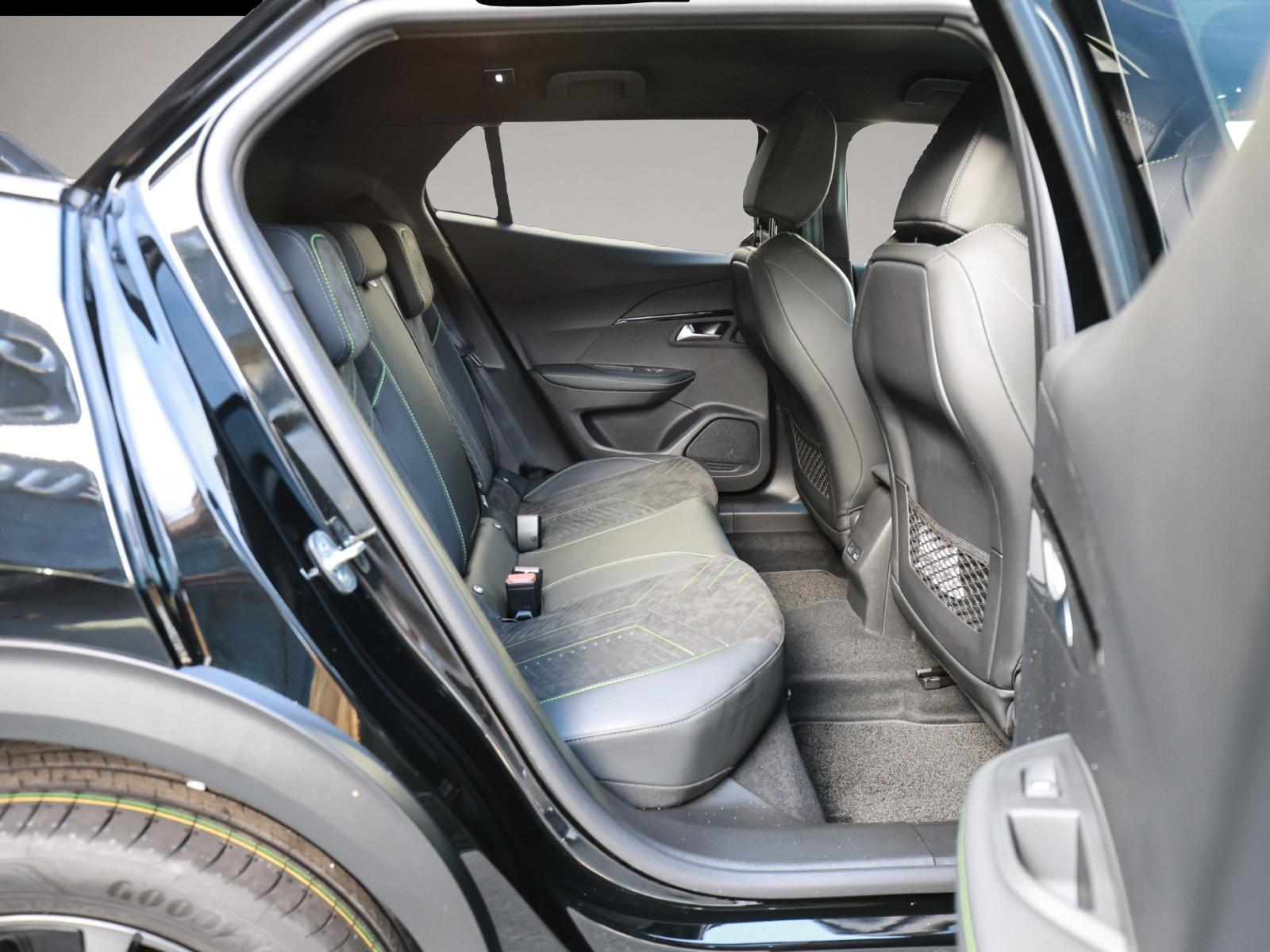Bild 4 Peugeot 2008