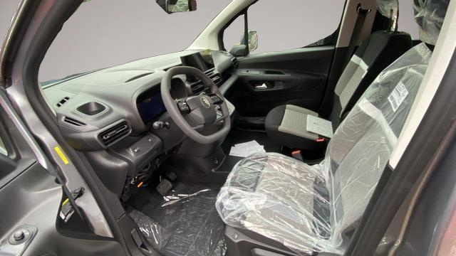 Bild 5 Citroën Berlingo M1 Taille XL BlueHDi 130 S&S EAT8 Plus.