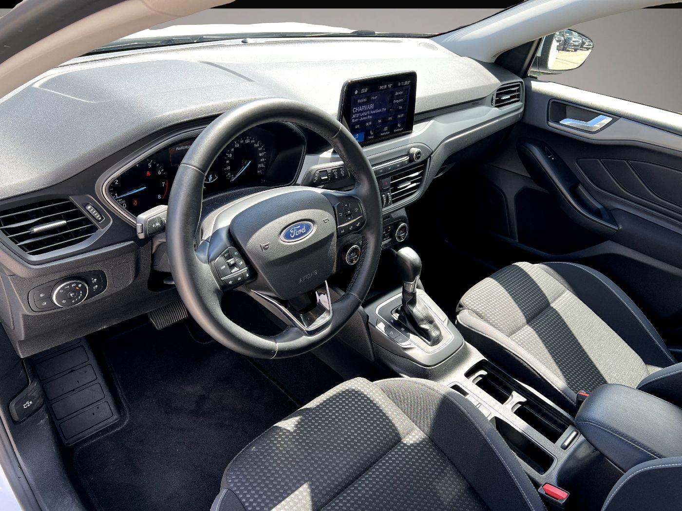 Bild 7 Ford Focus Turnier 1.0 EcoBoost Cool & Connect *LED*