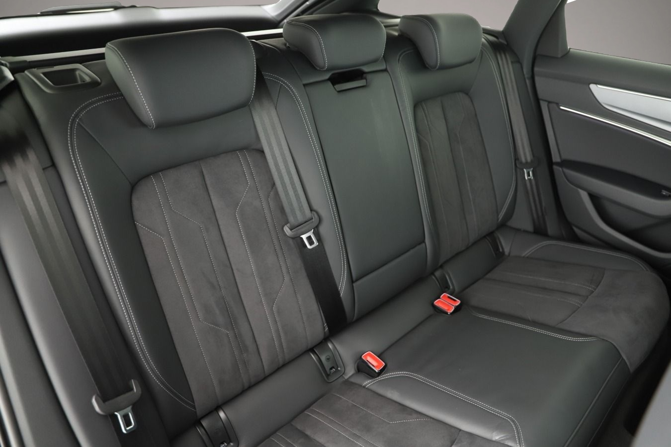 Fotografie 5 des Audi A6 Avant 50 TDI Q S tronic S line Matrix/Parkass