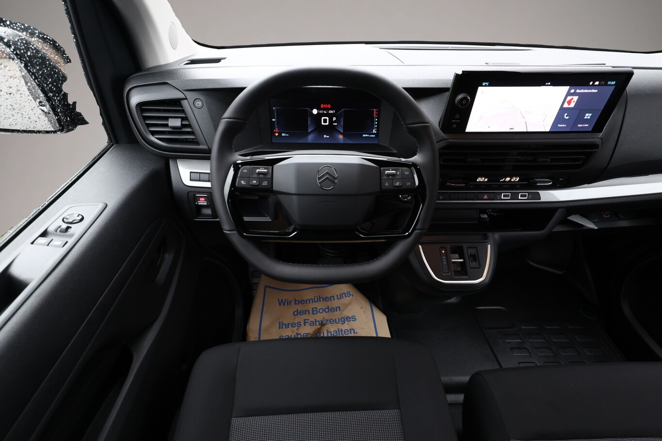 Bild 6 Citroën Jumpy DoKa XL AT LED Nav LookP SurroundV Holz BT