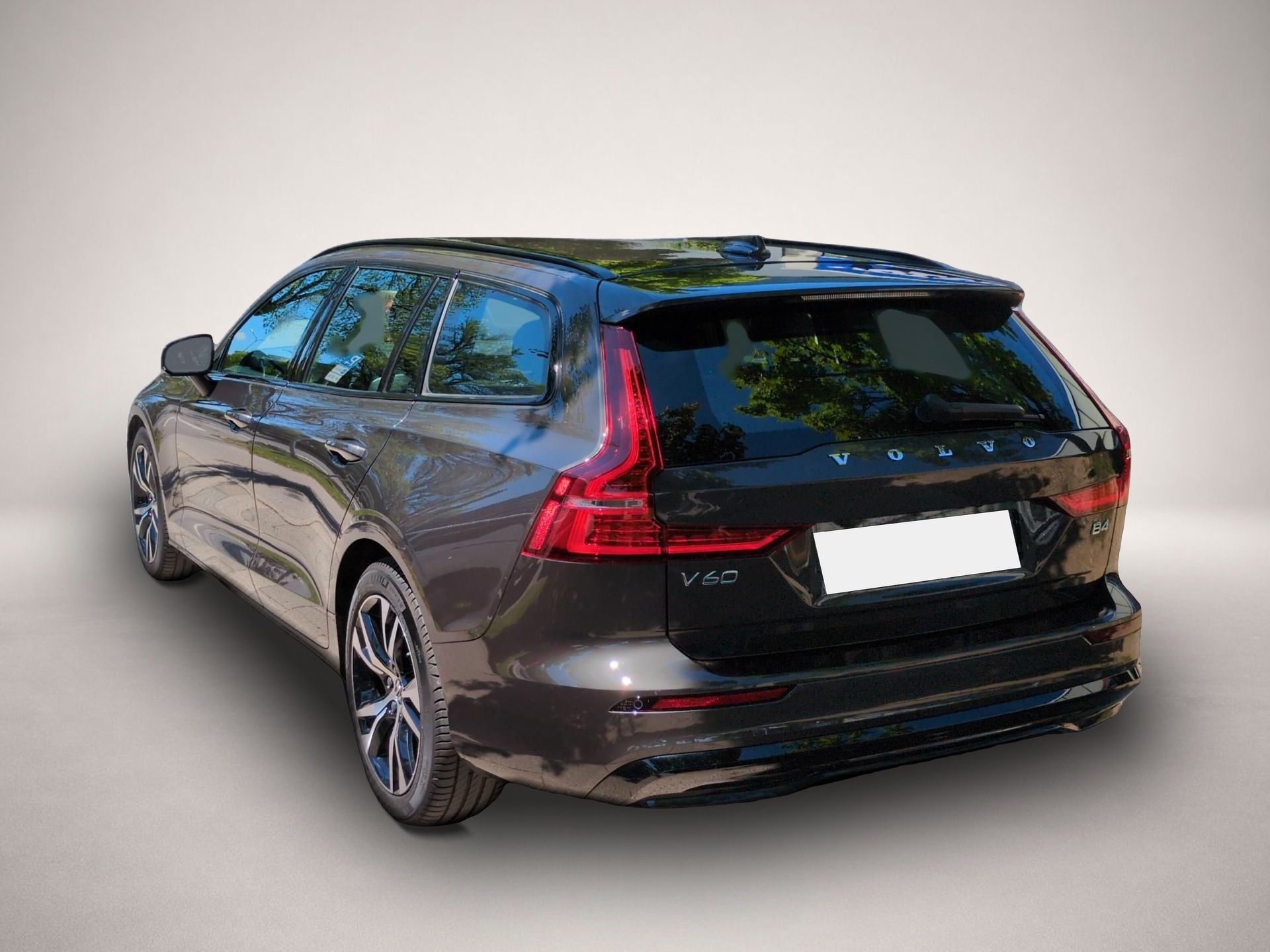 Bild 2 Volvo V60 Plus Dark