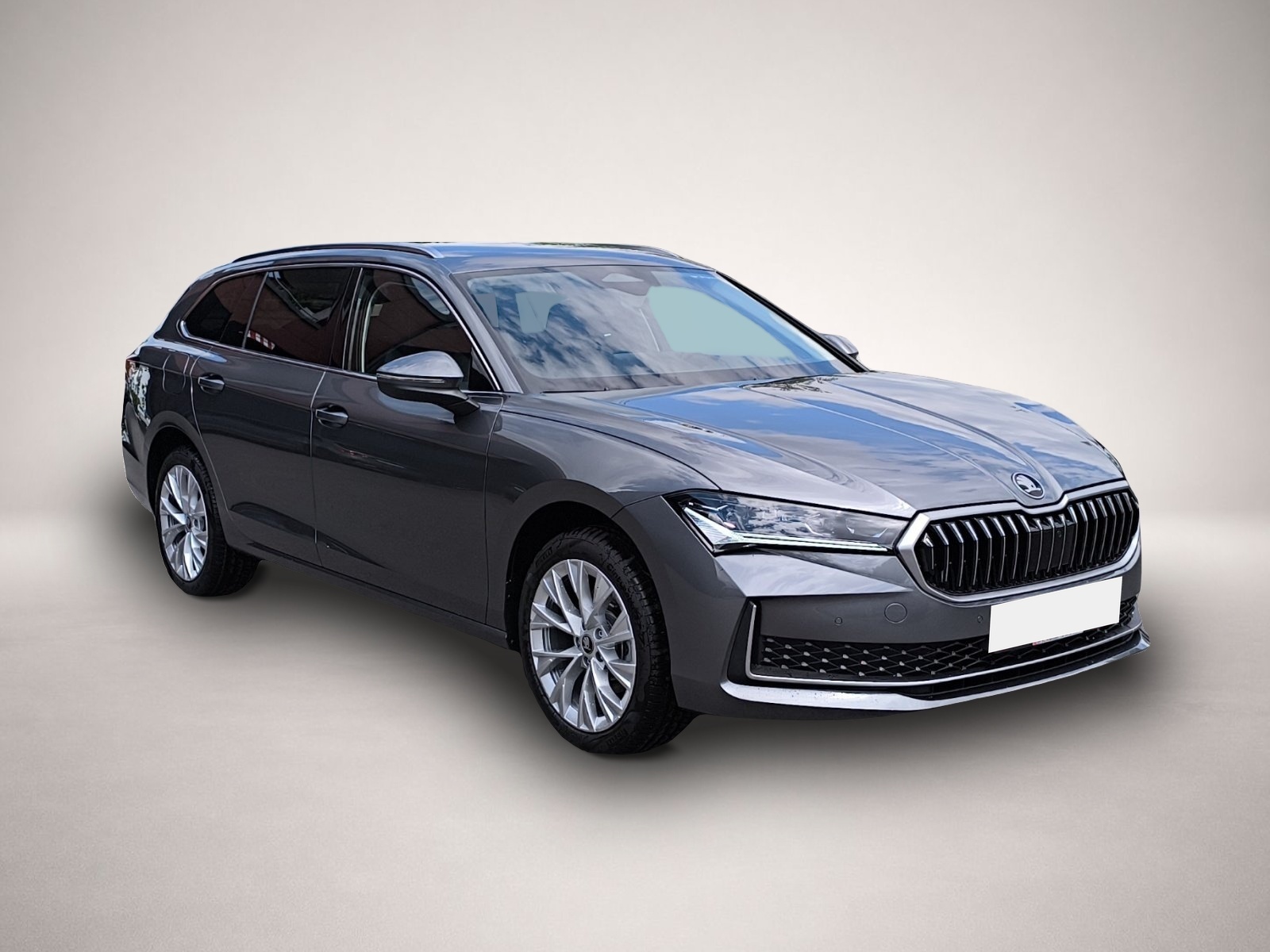 Fotografie des Skoda Superb Combi 2.0 TDI DSG Selection AHK NAV RFK M
