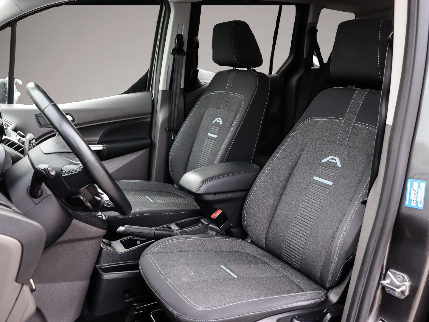 Bild 4 Ford Tourneo Connect Active 1.5 TDCi EcoBlue EU6d Sta
