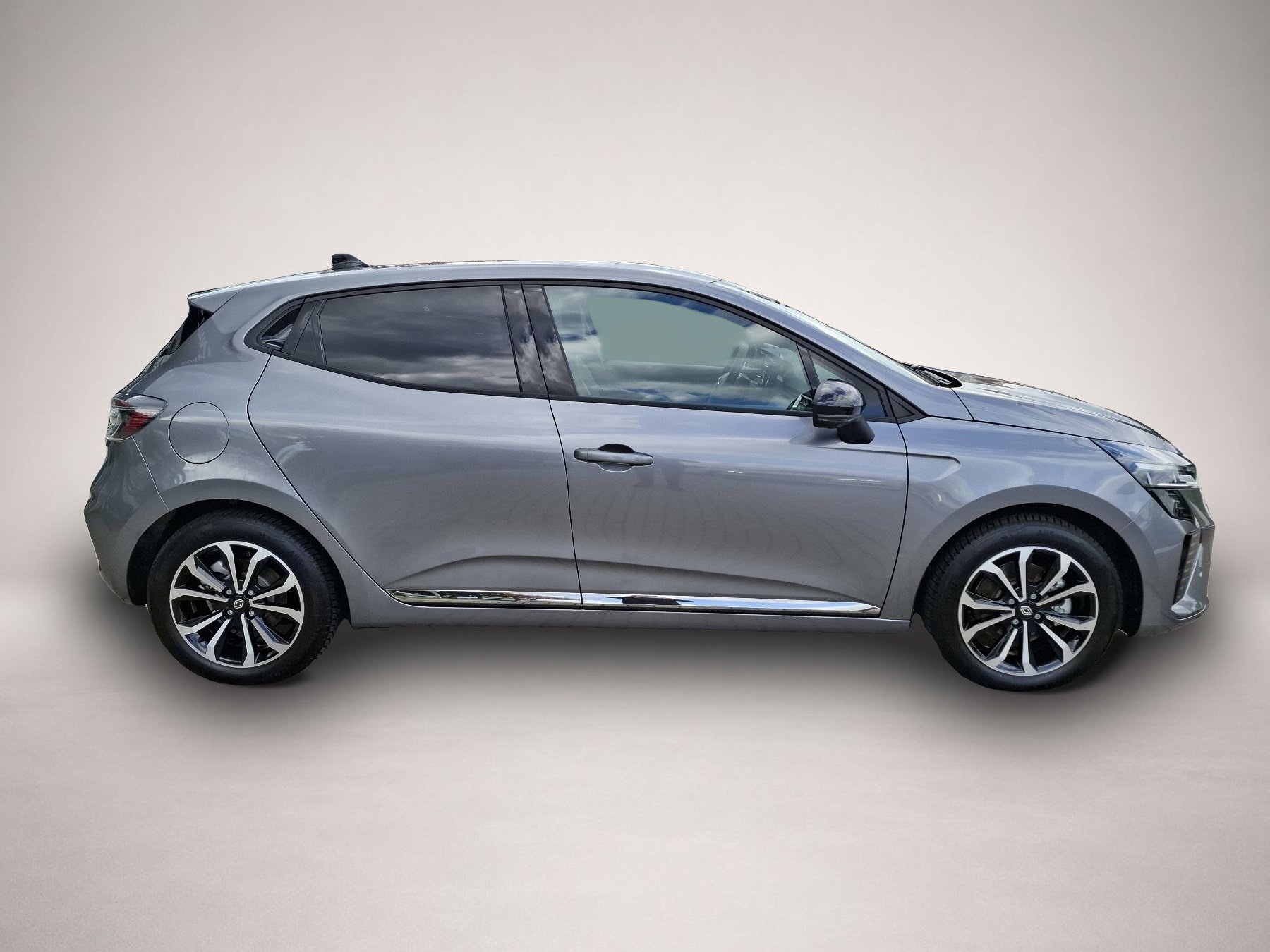 Bild 4 Renault Clio Techno E-TECH Full Hybrid 145