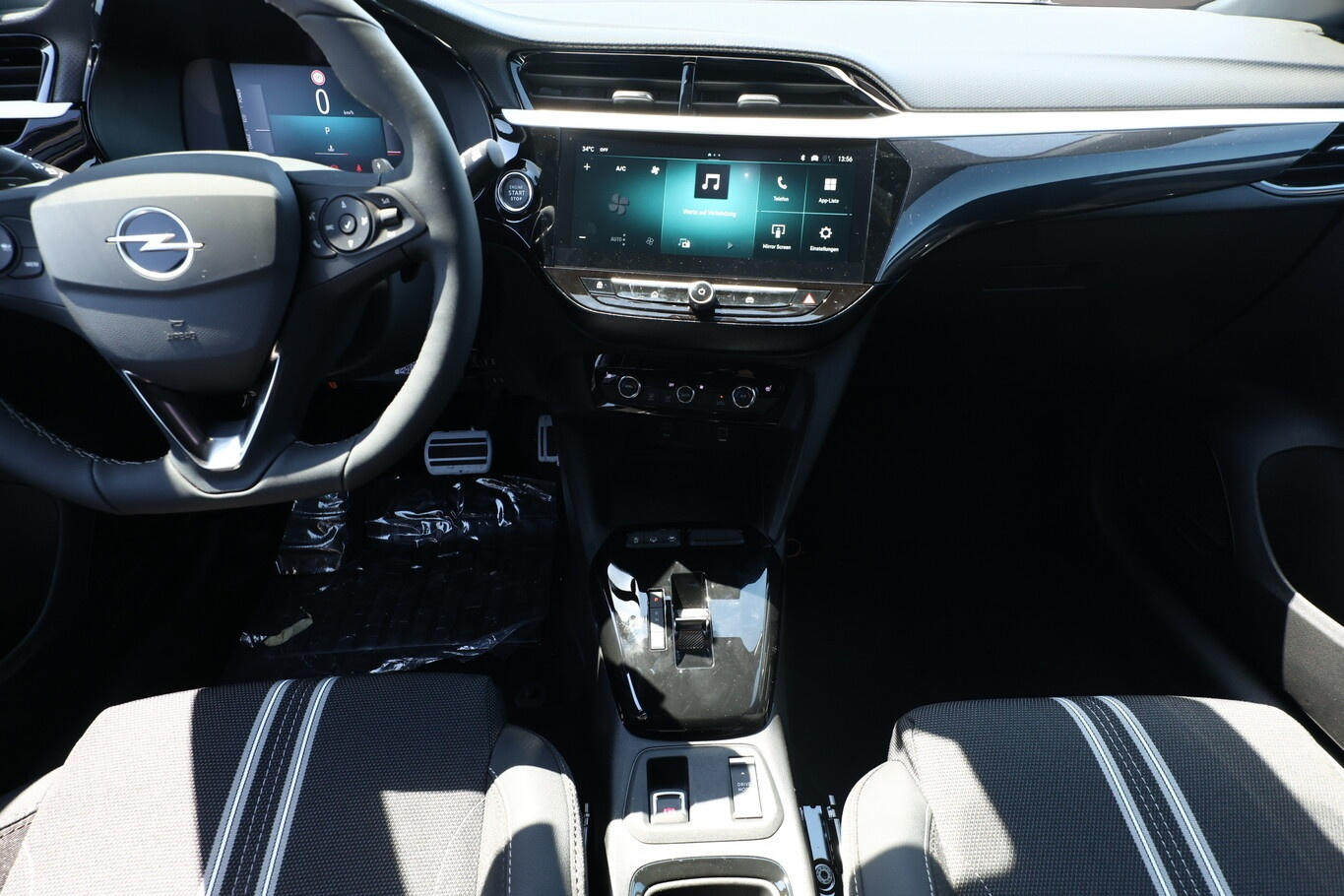 Fotografie 7 des Opel Corsa Hybrid 145 Ultimate IntelliLux NaviP PrivG