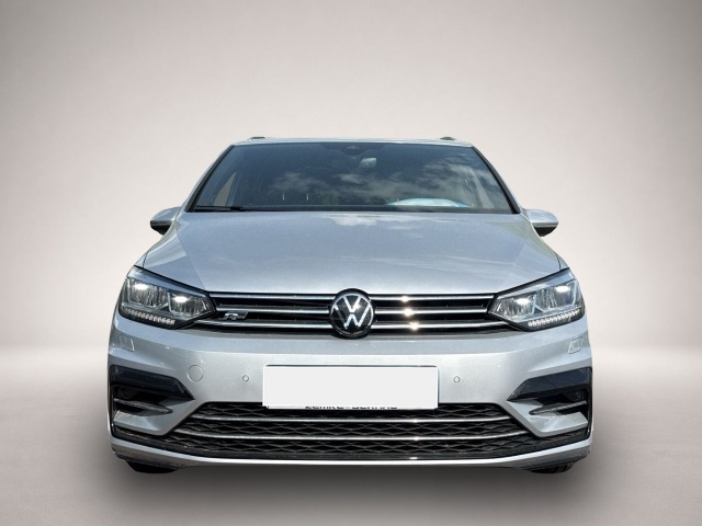 Fotografie 5 des Volkswagen Touran 1.5 TSI DSG Highline R-line Sportpaket Na
