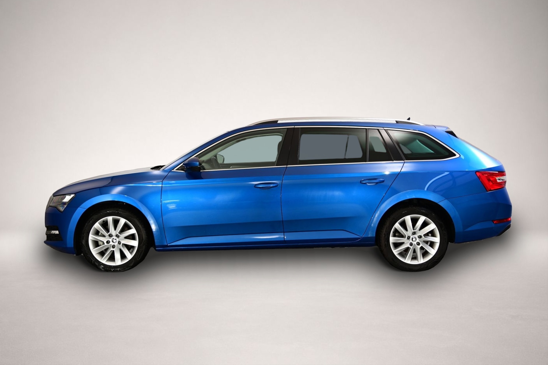 Bild 2 Skoda Superb 1.5 TSI 110 kW (150 PS) 7-Gang-DSG