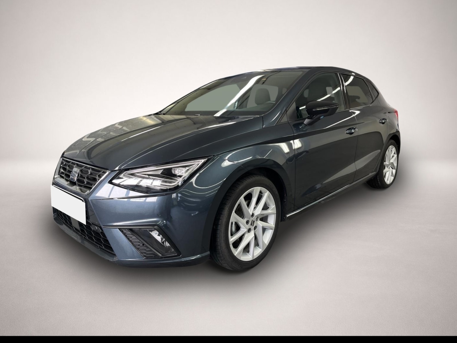 Fotografie Seat Ibiza 1.0 TSI DSG AB169EUR FR NAVI REAR VIEW SHZ