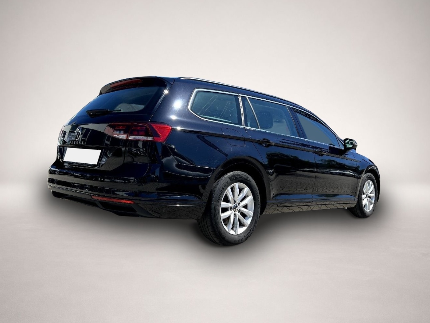 Bild 4 Volkswagen Passat Variant 2.0 TDI BMT Business LED Navi ACC