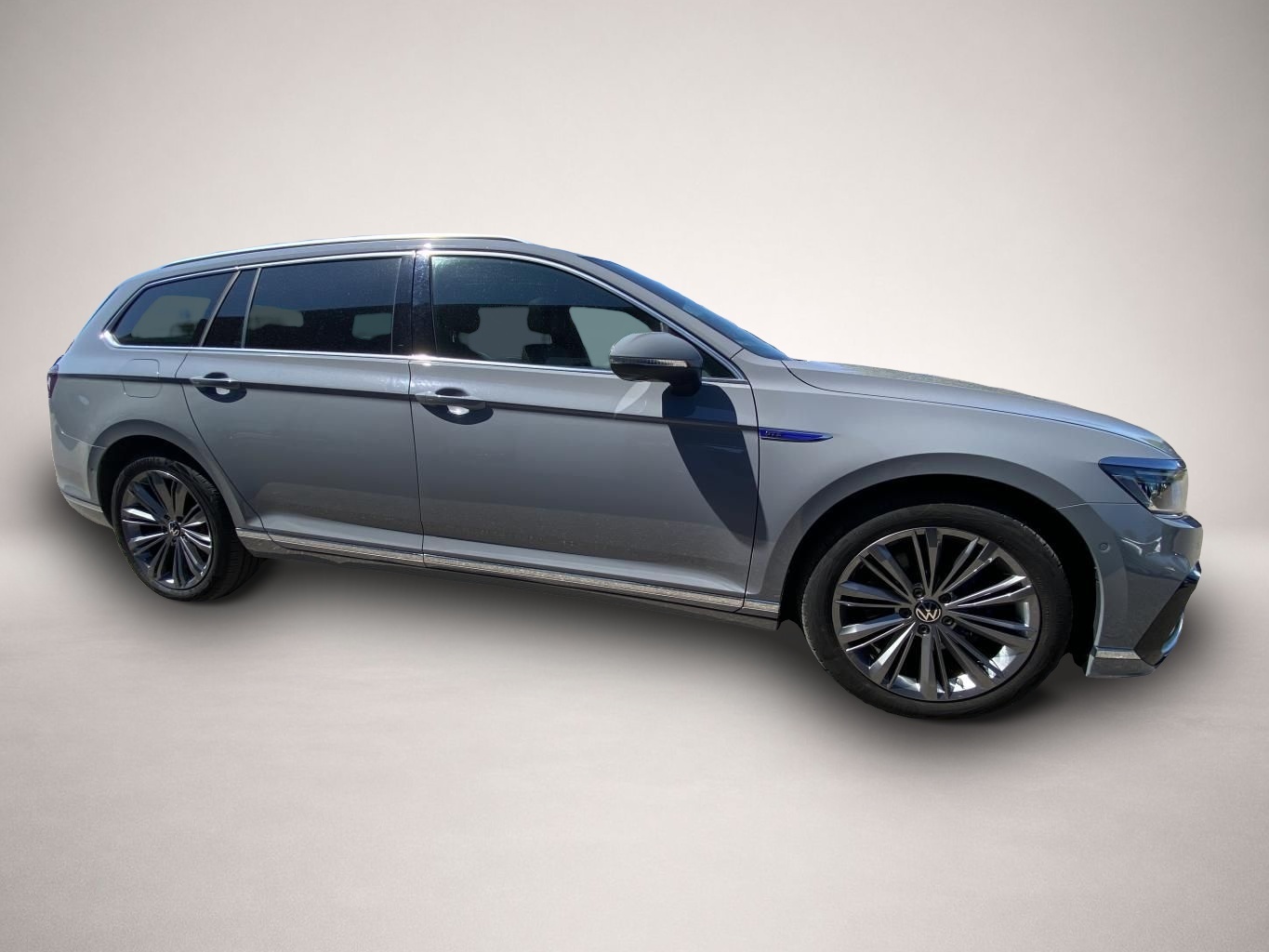 Fotografie 5 des Volkswagen Passat Variant GTE 1.4 TSI DSG PANORAMA+AHK+APP-