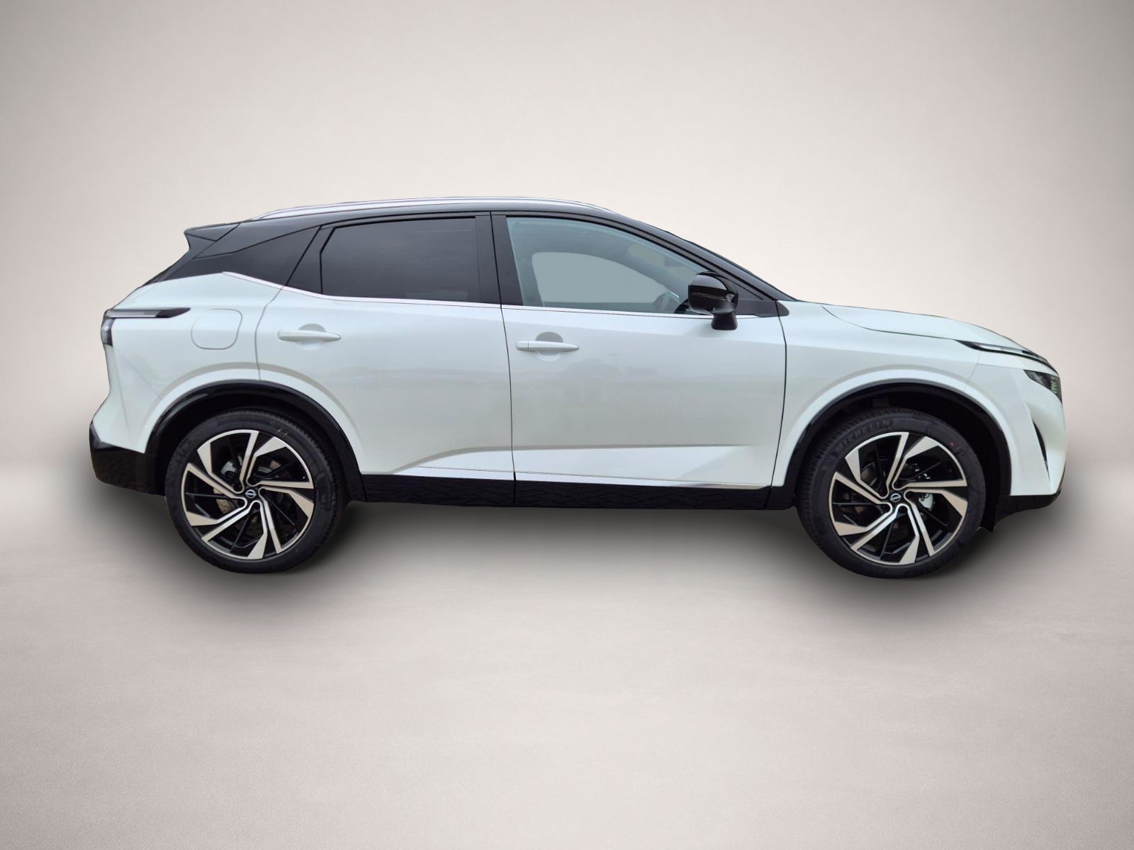 Fotografie 6 des Nissan Qashqai 1.3 DIG-T MHEV 158 PS X-Tronic Tekna Pr