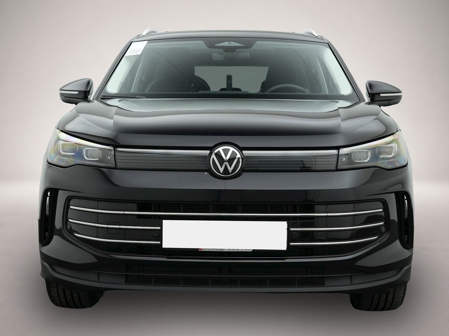 Bild 8 Volkswagen Tiguan 1.5 eTSI DSG Elegance AHK PANO NAVI ALU19