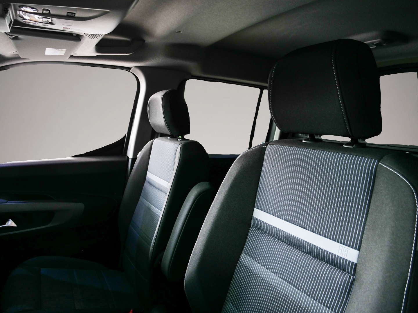 Bild 4 Fiat Doblo Kombi 1.5 Diesel 96 kW Komfort & Technik P