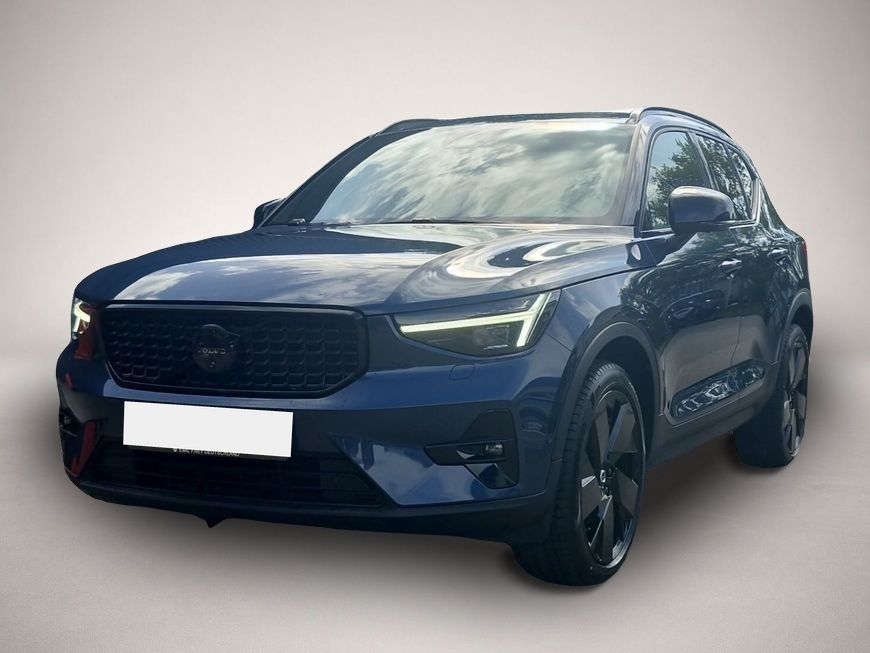 Fotografie Volvo XC40 B3 B DKG Plus Black Edition BLIS * ACC