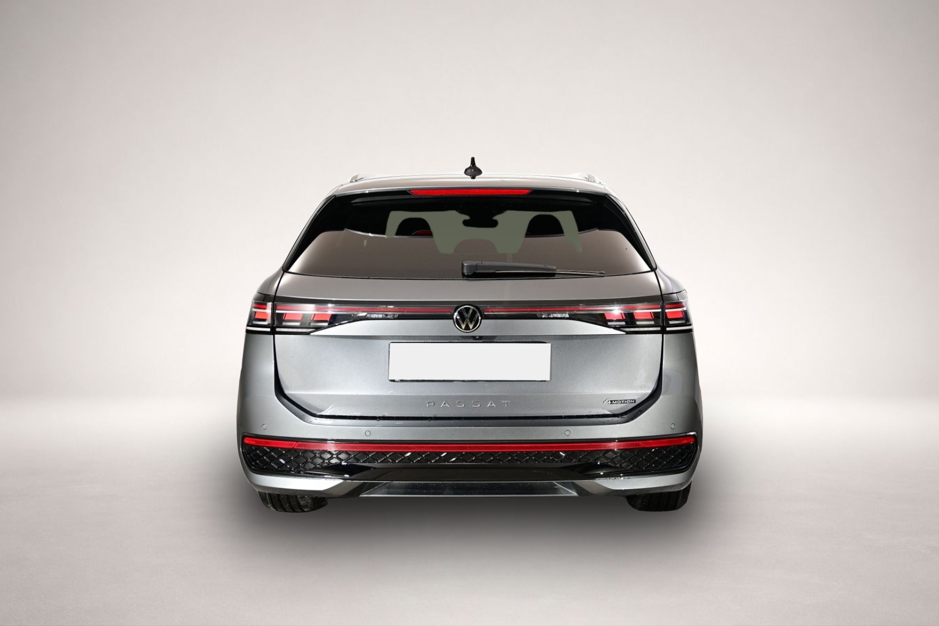 Fotografie 4 des Volkswagen Passat Volkswagen Variant R-Line 2.0 TSI 195 kW