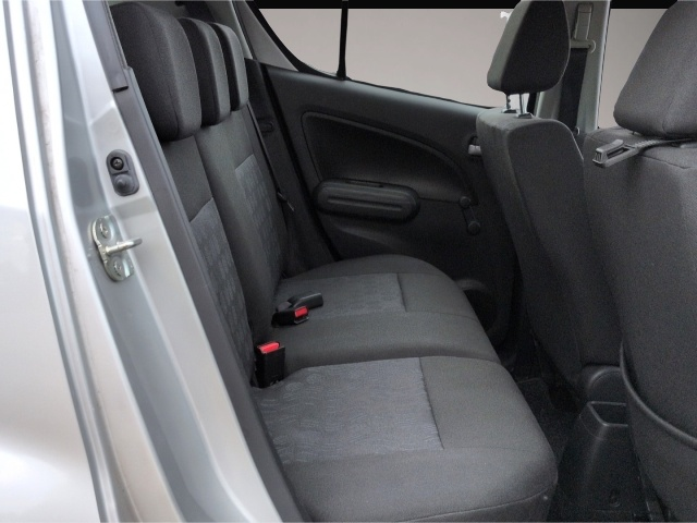 Bild 7 Suzuki Splash 1.2*Klima CD-Radio Nebelscheinw Alufelgen