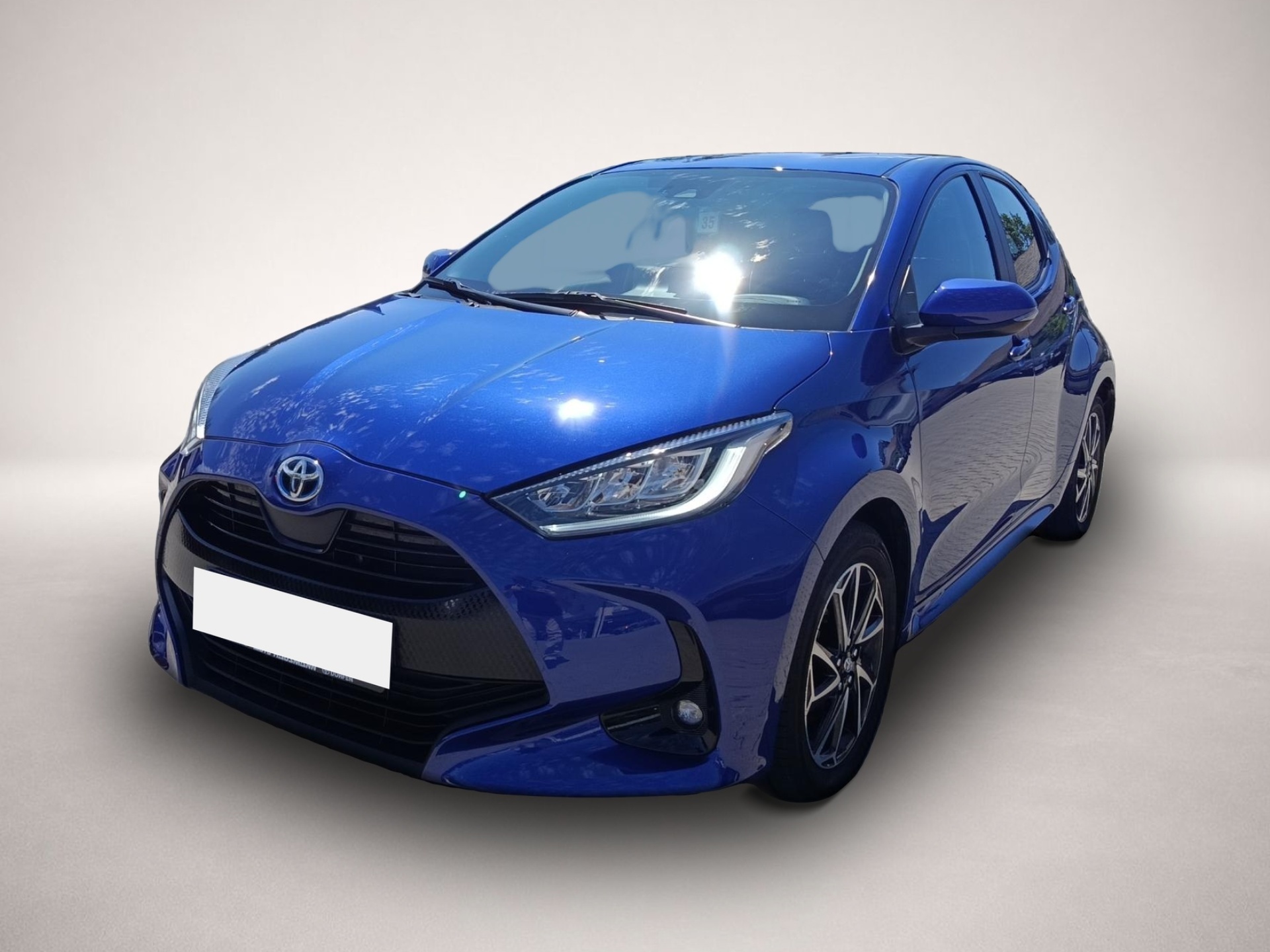 Bild 1 Toyota Yaris 1.5 Dual-VVT-iE Hybrid Team D 