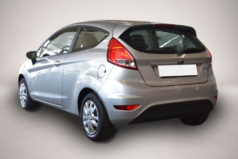 Bild 3 Ford Fiesta 1.25 Trend 8-fach bereift