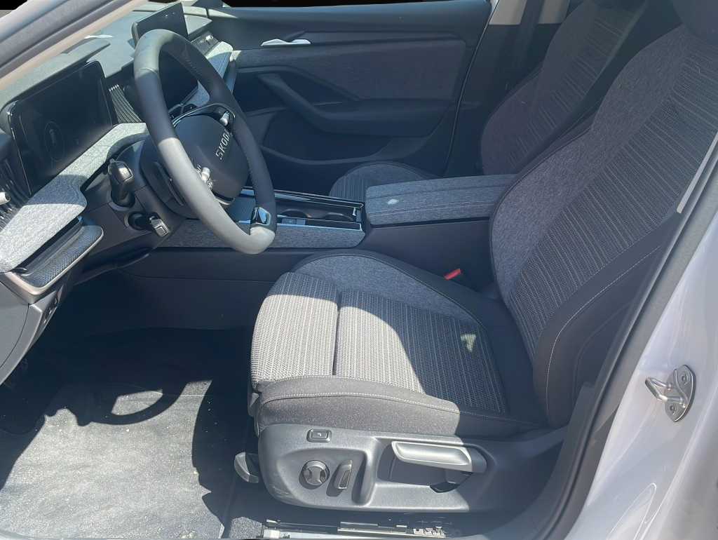 Bild 6 Skoda Superb 2.0 TDI DSG Selection*MatrixLED*KeyGo*DAB