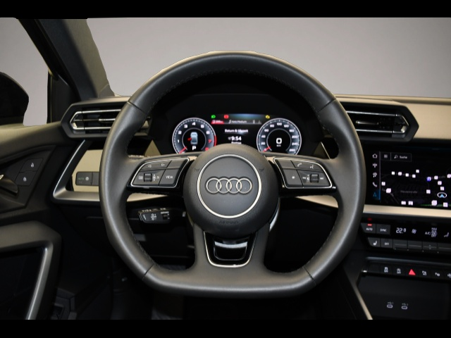 Bild 5 Audi A3 Limousine 30 TFSI S tronic S line SpoFw/el.VS