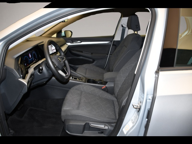 Bild 3 Volkswagen Golf 8 VIII 2.0 TDI DSG Life LED/ACC