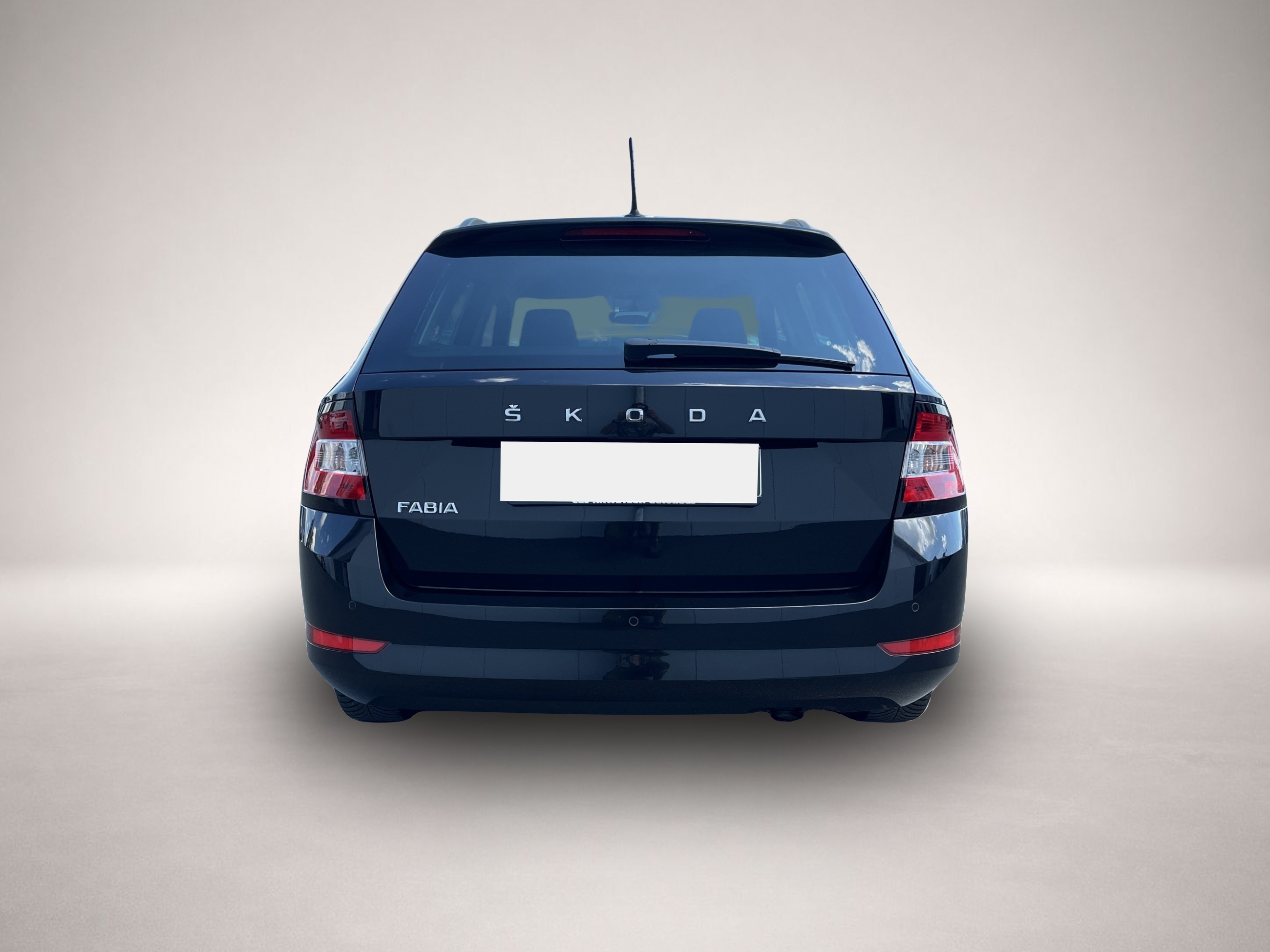 Bild 7 Skoda Fabia Combi 1.0 TSI Ambition Navi PDC SHZ DAB FL