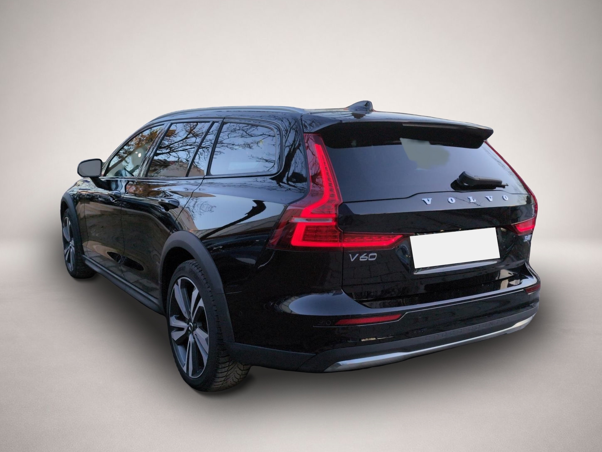 Volvo V60 Cross Country V60 Cross Country Plus AWD - Thumbnail 2