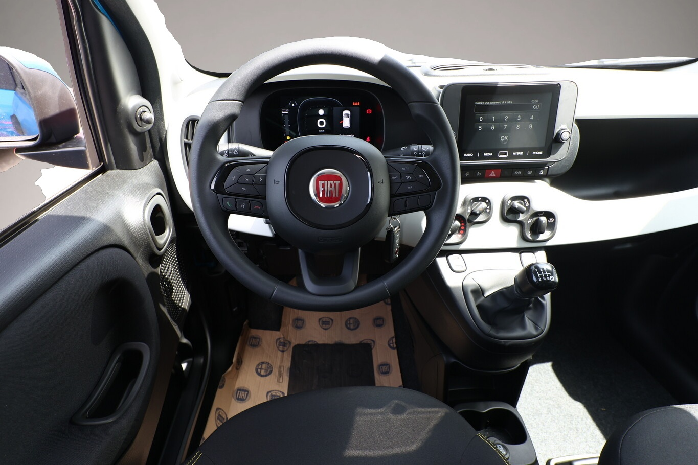 Bild 6 Fiat Panda Cross 5S PDC CarP/AndroidA PrivG 15Z NSW