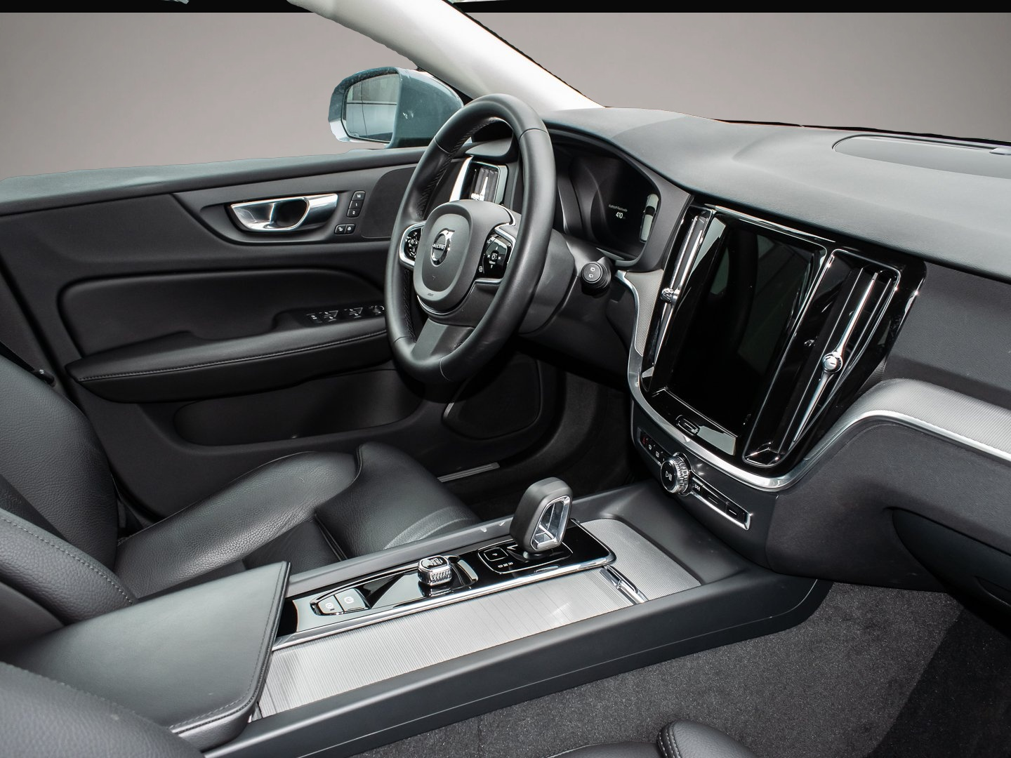 Bild 2 Volvo V60 Cross Country B4 AWD Plus LED
