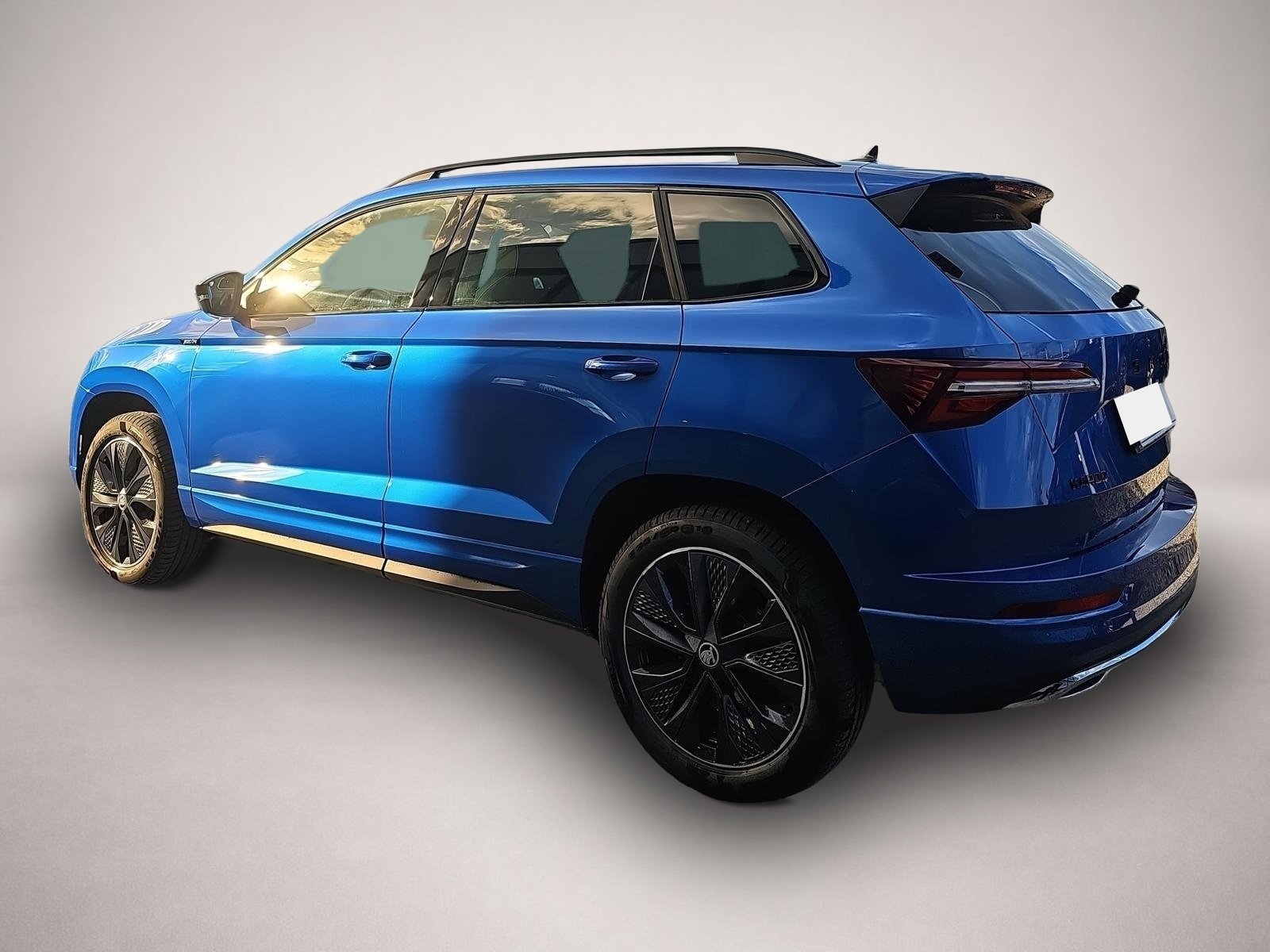 Bild 5 Skoda Karoq 2.0 TSI DSG Sportline 4x4 AHK Travel Ass.