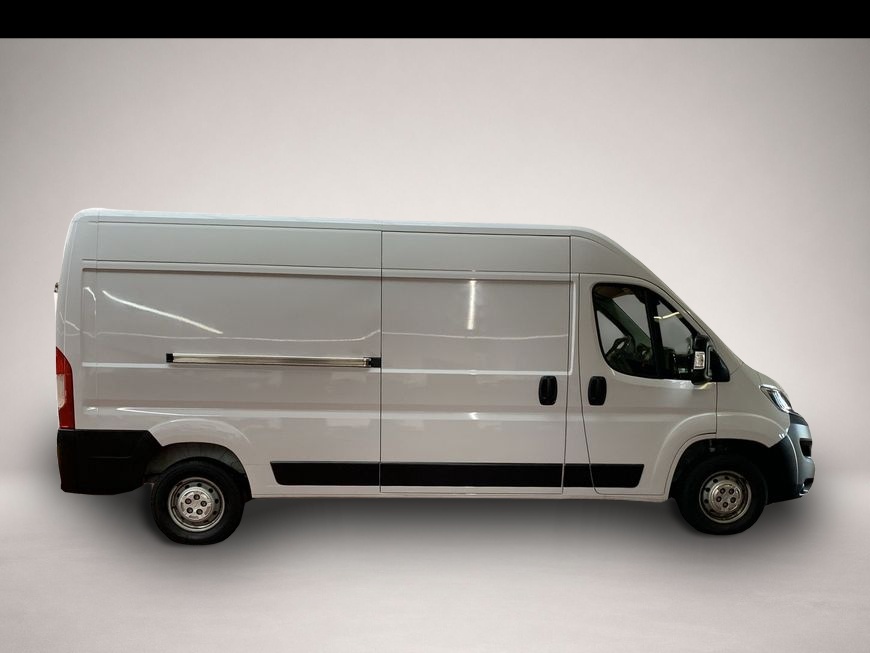 Bild 4 Opel Movano 2.2 D L3H2 2WD VA Edition PDC mit RFC