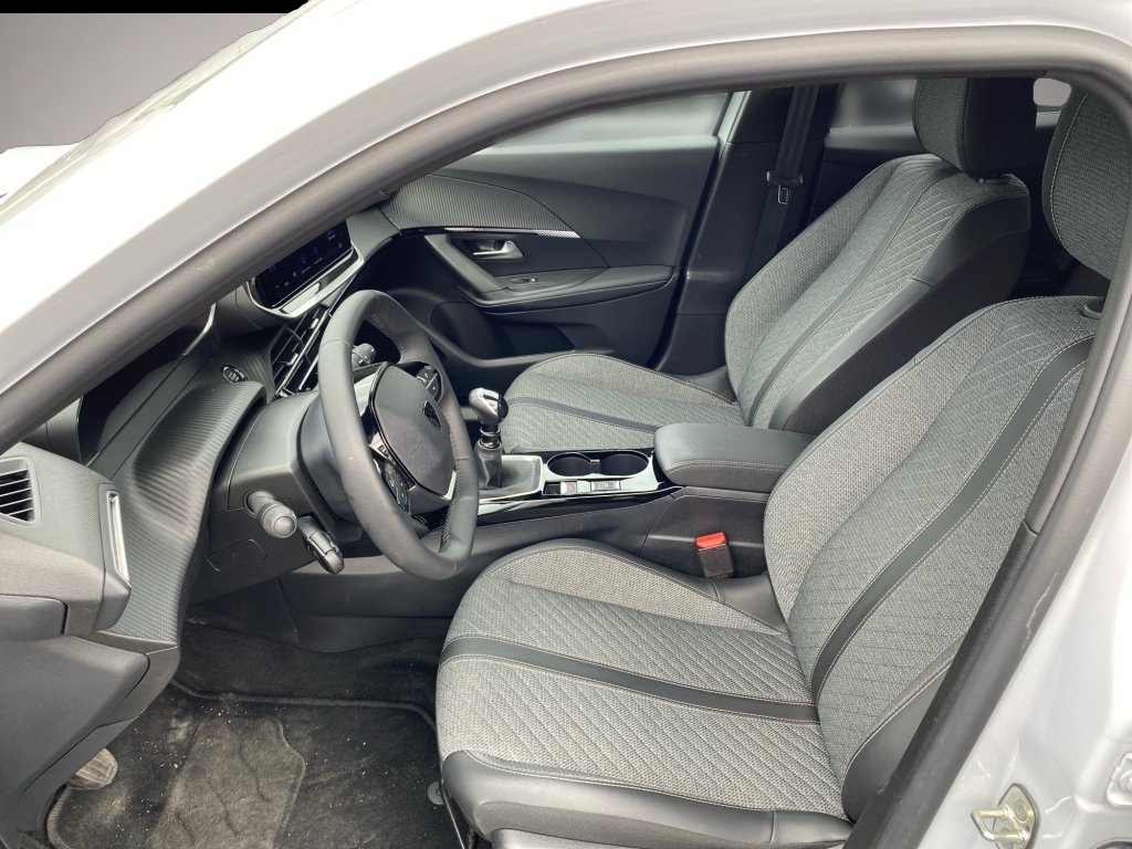 Bild 3 Peugeot 2008 Allure NAVI Keyless 2xPDC