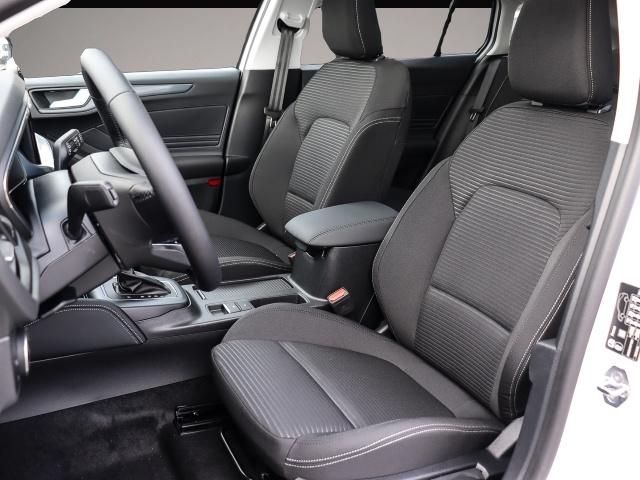 Bild 6 Ford Focus Turnier Active X 155PS Automatik Panorama