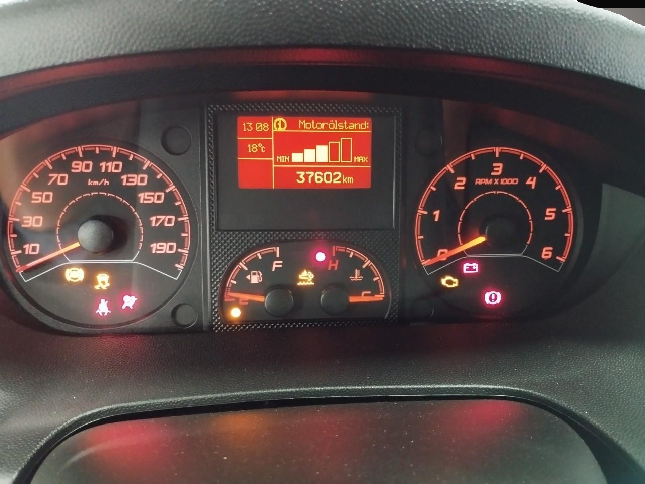 Fotografie 3 des Citroën Jumper Grossraumkasten 35L4H2 Navi Kamera
