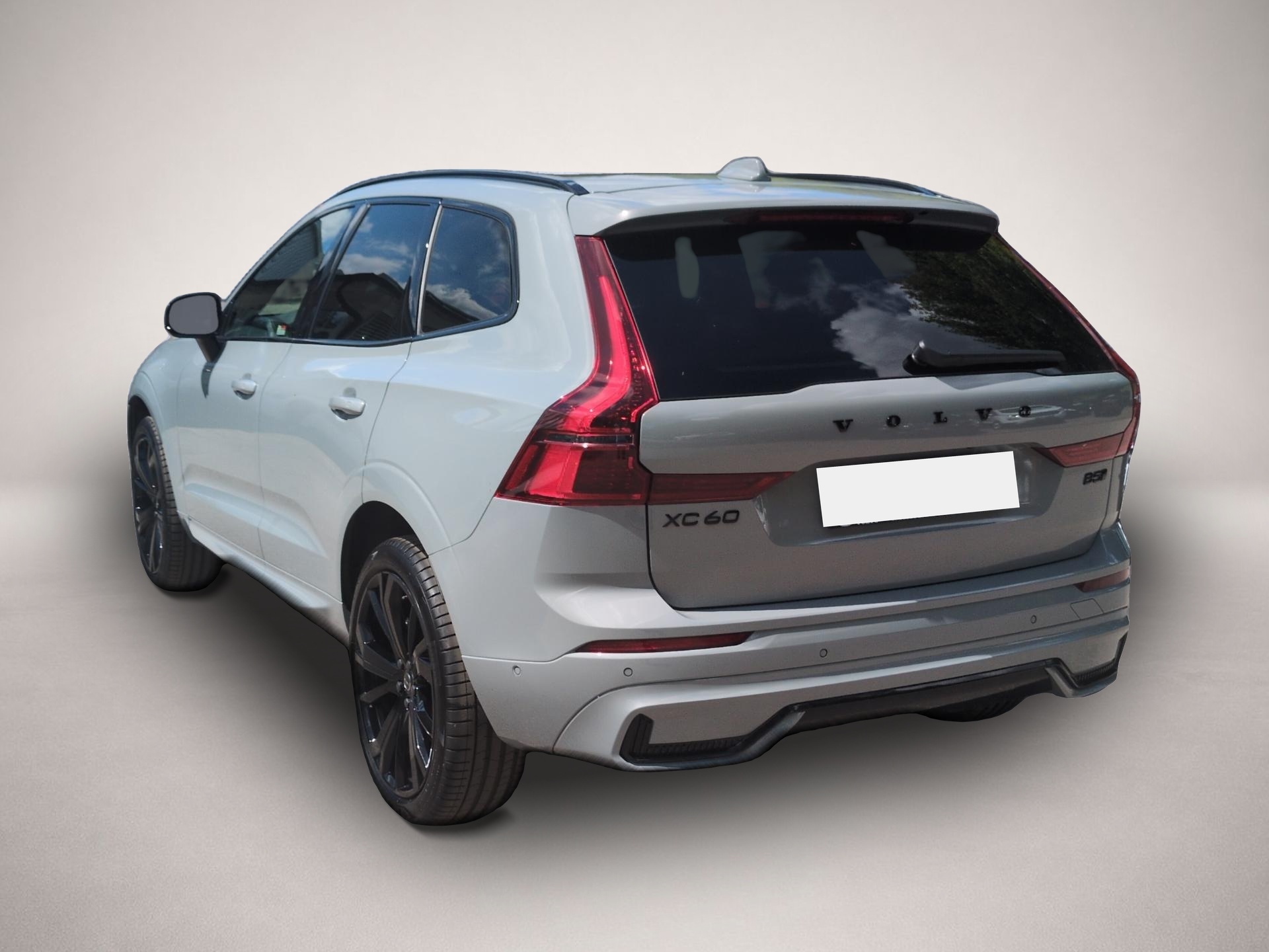 Bild 2 Volvo XC60 B5 (Benzin) Plus Black Edition AWD Automati