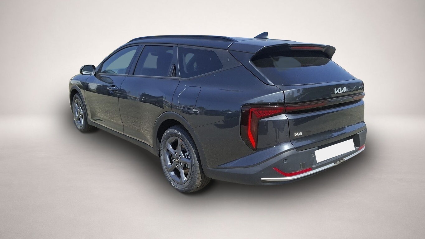 Bild 4 Kia K4 SW Vision DCT ACC LED Nav SHZ PrivG Kam Keyl