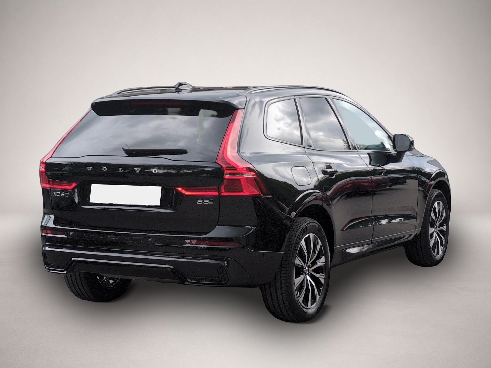 Bild 3 Volvo XC60 B5 (Benzin) Plus Dark AWD Automatik Bluetoo