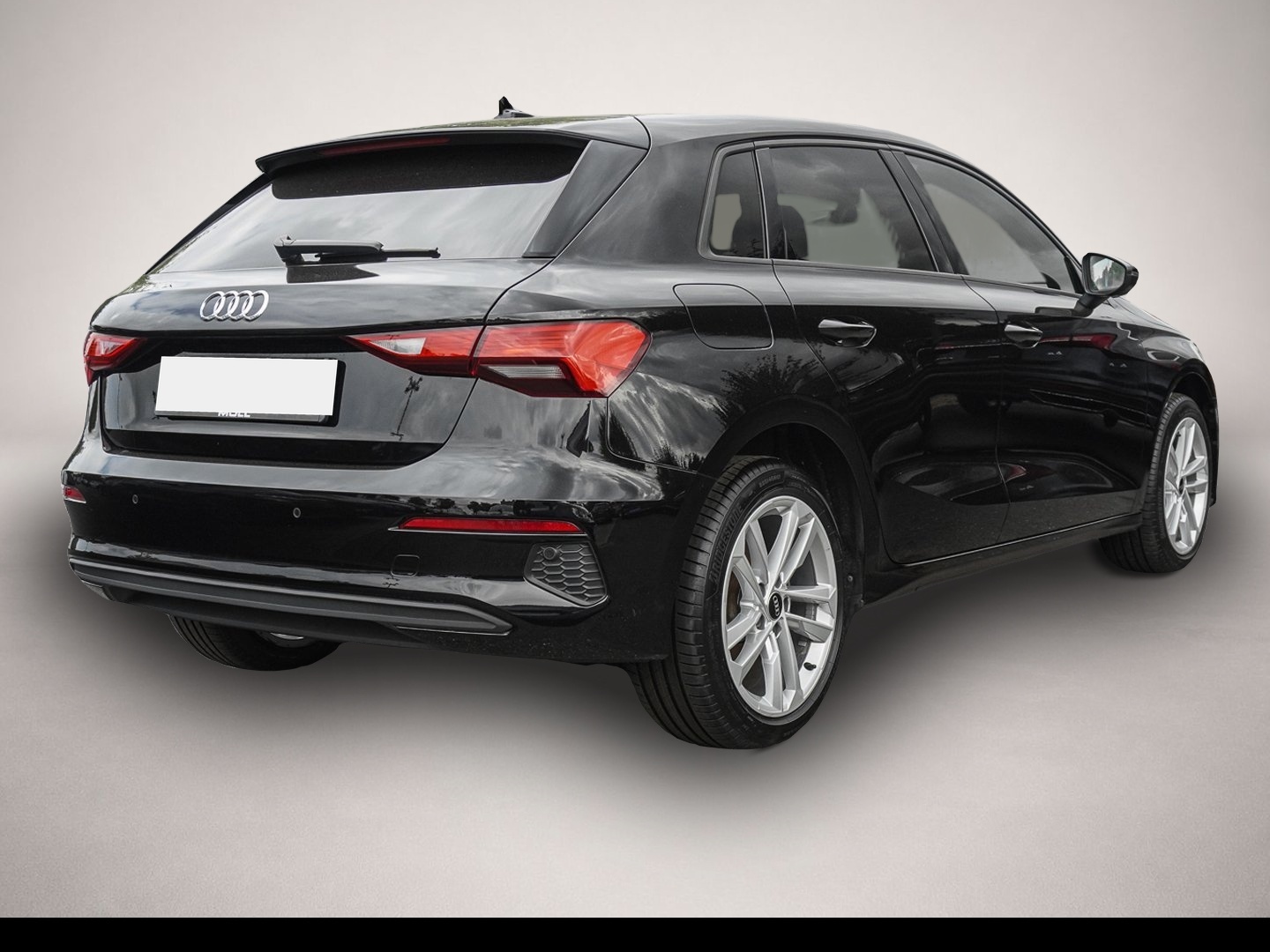 Bild 3 Audi A3 Sportback 40 TFSIe S-tronic Pano Virtuell Nav
