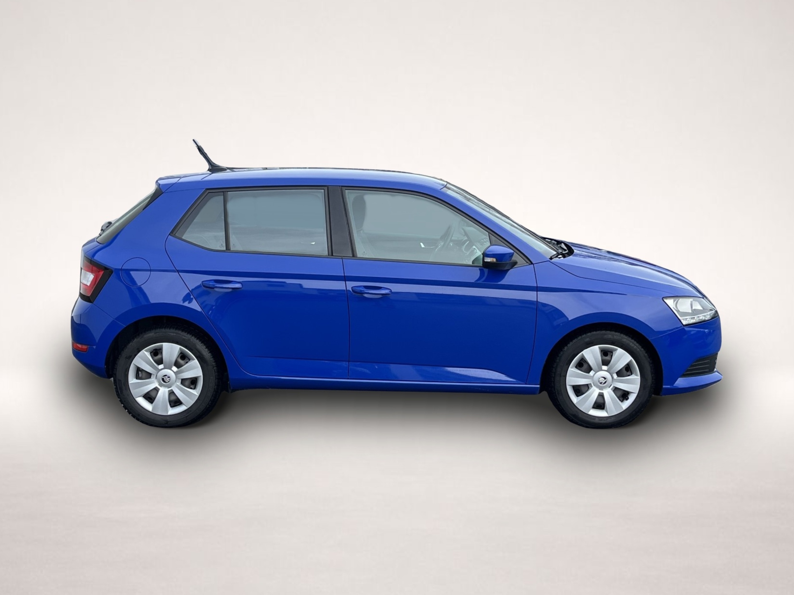 Bild 4 Skoda Fabia 1.0 TSI Ambition SHZ PDC Klima Tempomat