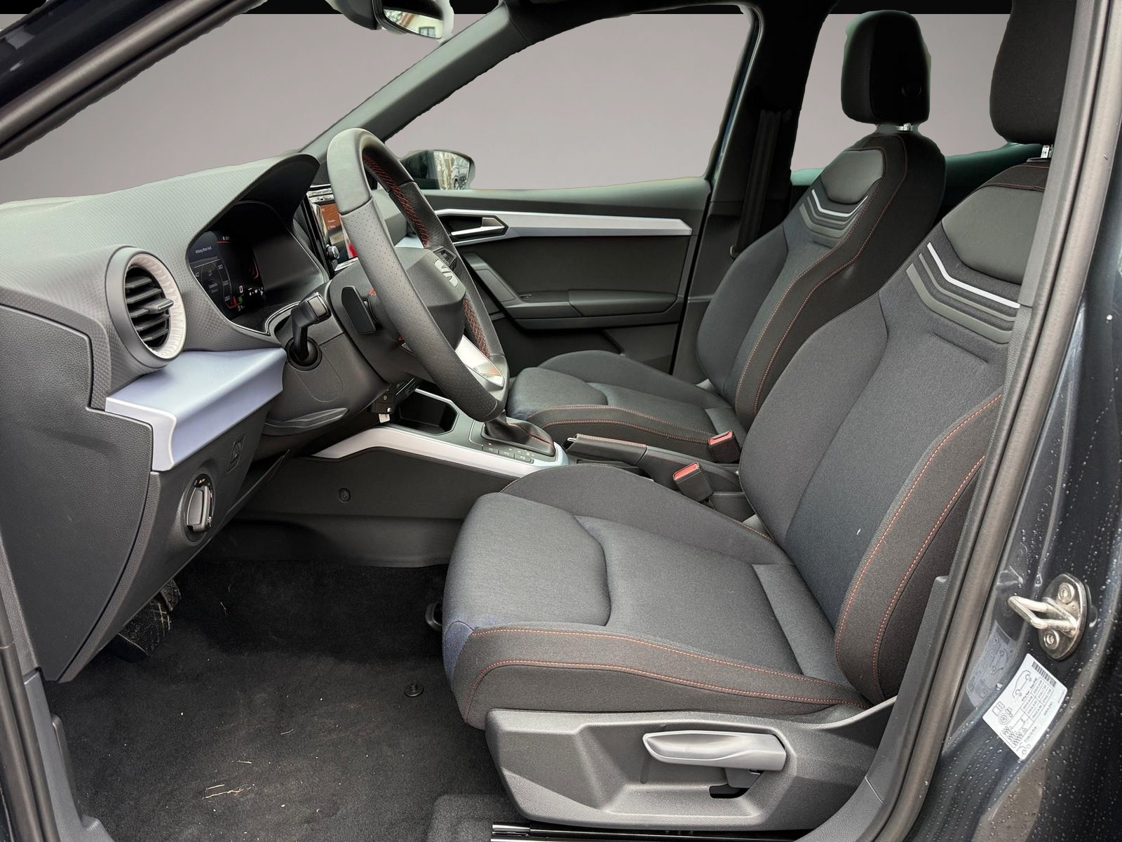 Fotografie 2 des Seat Arona 1.0 TSI DSG FR ACC LED SHZ Kamera