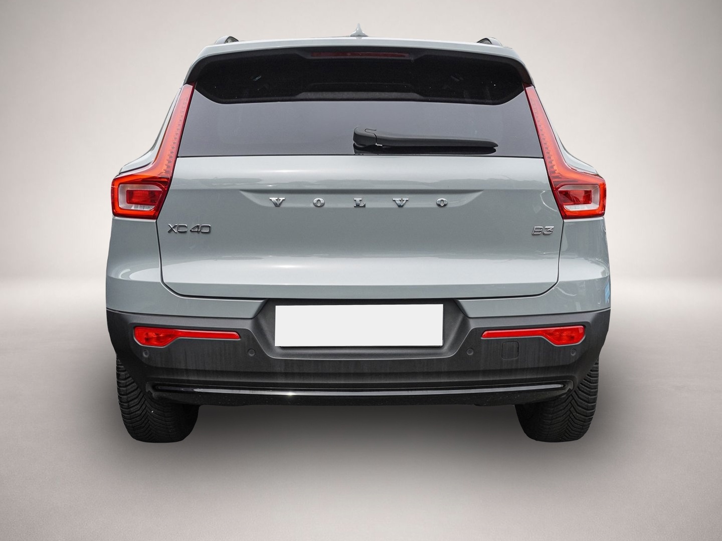 Bild 4 Volvo XC40 B3 2WD Plus Dark Harman Kardon Pano 360Grad