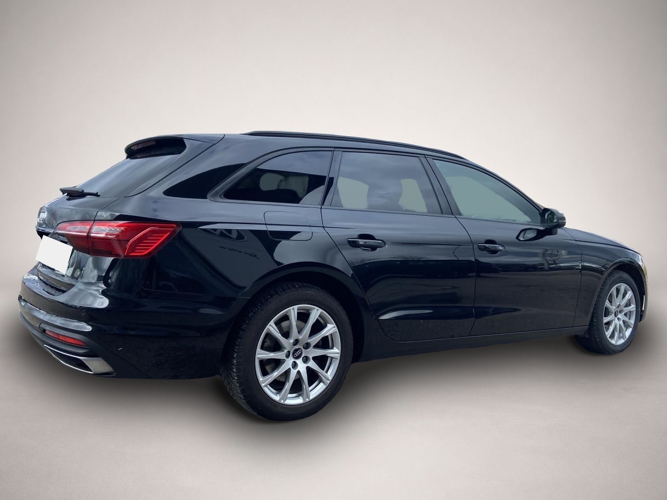 Fotografie des Audi A4 Avant 35 2.0 TFSI S-TRONIC AHK+NAVI+LED+EL.HE