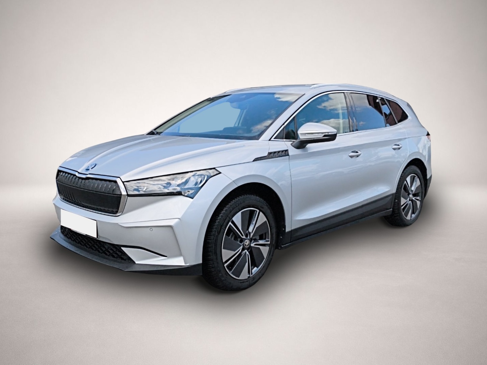 Fotografie Skoda Enyaq 85 x Loft NAVI AHK RFK ACC KEYLESS LED