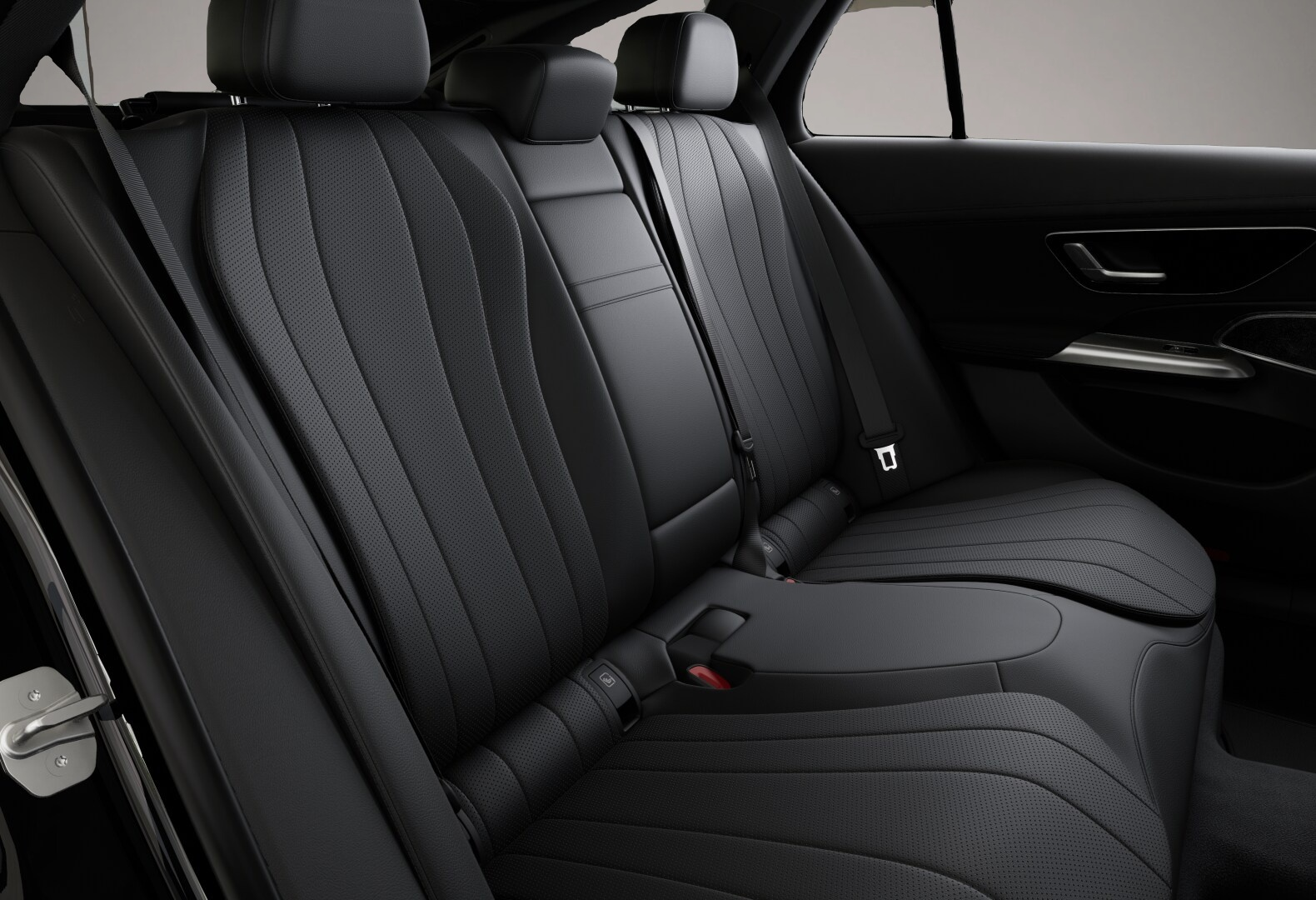 Bild 7 Mercedes-Benz E 220