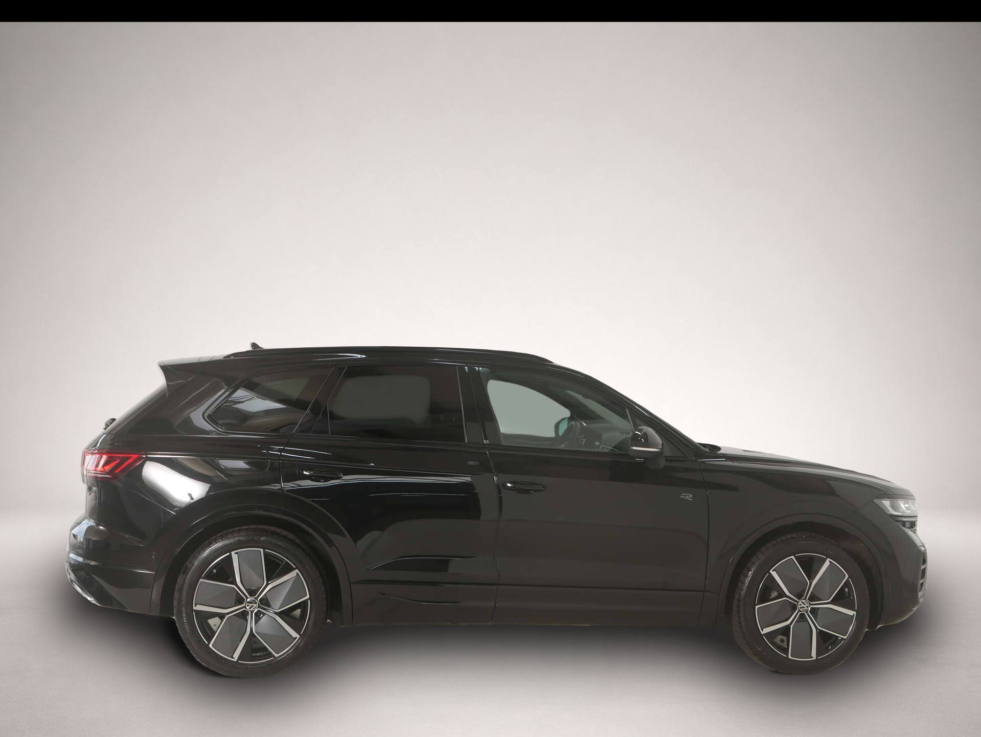 Bild 6 Volkswagen Touareg 3.0 TDI V6 4Motion R-Line Black Style