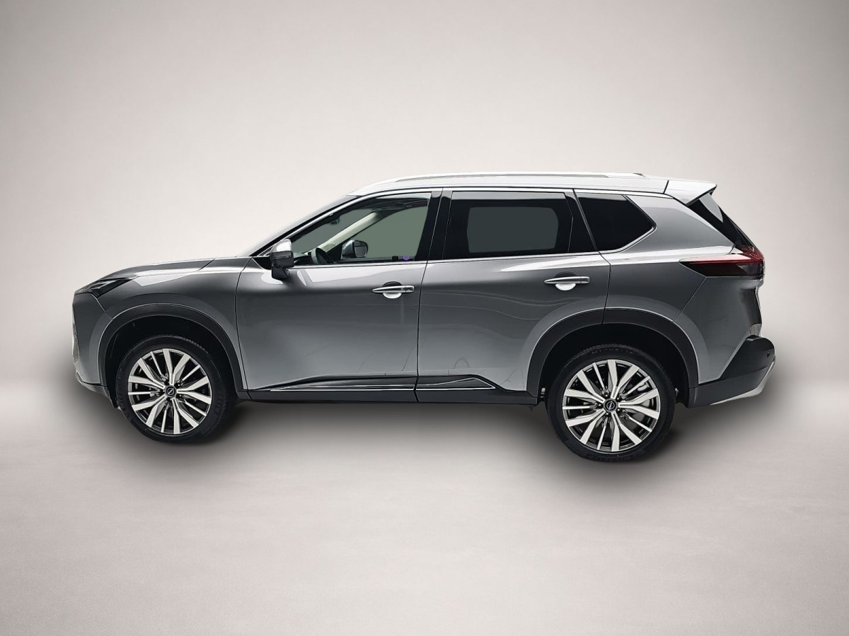 Fotografie des Nissan X-TRAIL 1.5 VC-T MHEV AUTO. TEKNA PANORAMA BOSE
