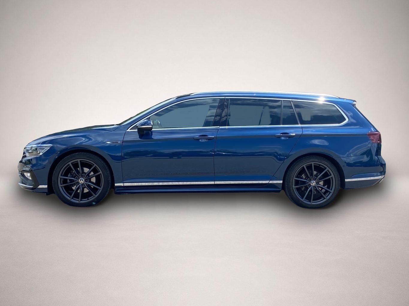 Bild 2 Volkswagen Passat Variant 2.0 TDI DSG 4-MOTION ELEGANCE R-L