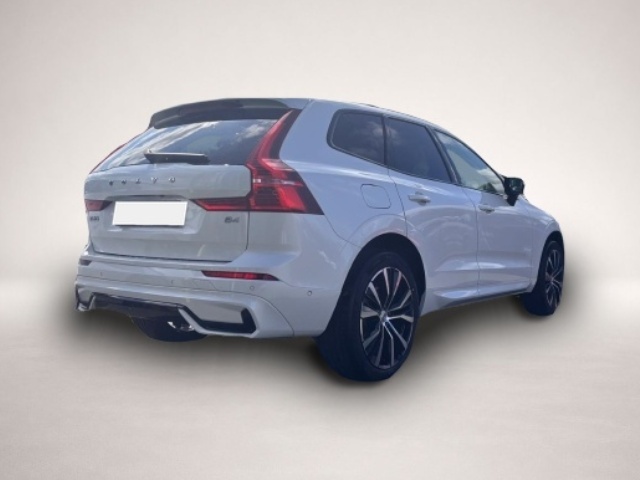 Bild 2 Volvo XC60 B4 Plus Dark ACC/360°/PANO/LHZ/GOOGLE