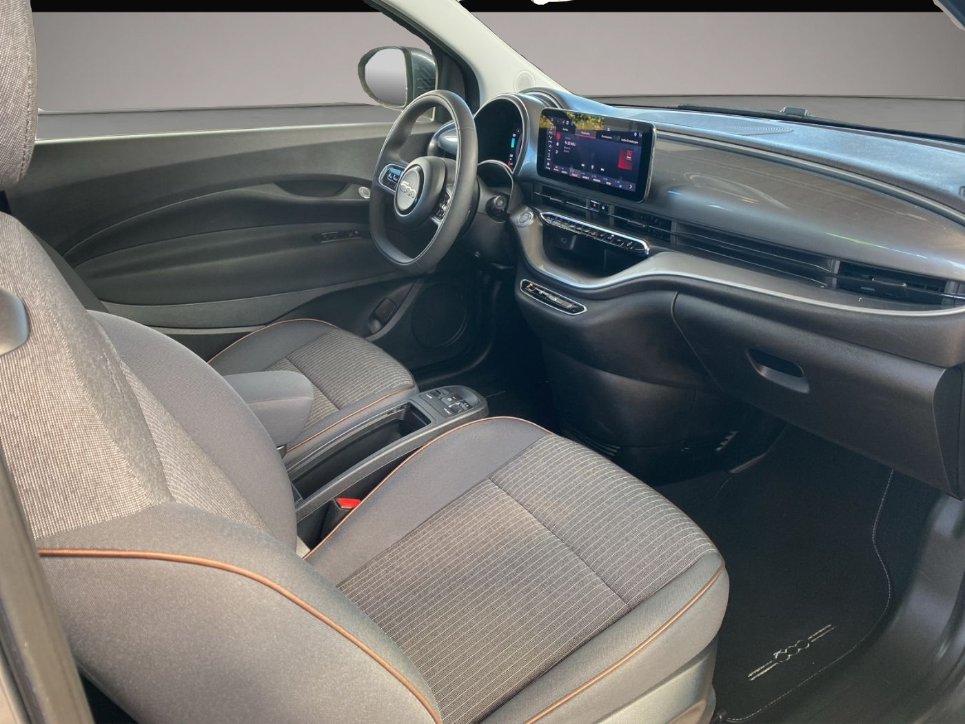 Bild 7 Fiat 500 e Icon Navi*SHZ*Winterp.*Kam.*KeyLess*KlimaA